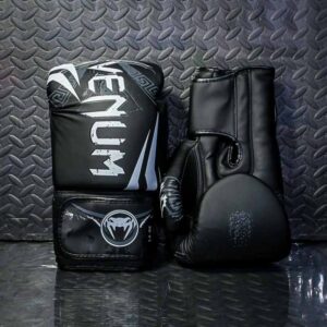 guante VENUM
